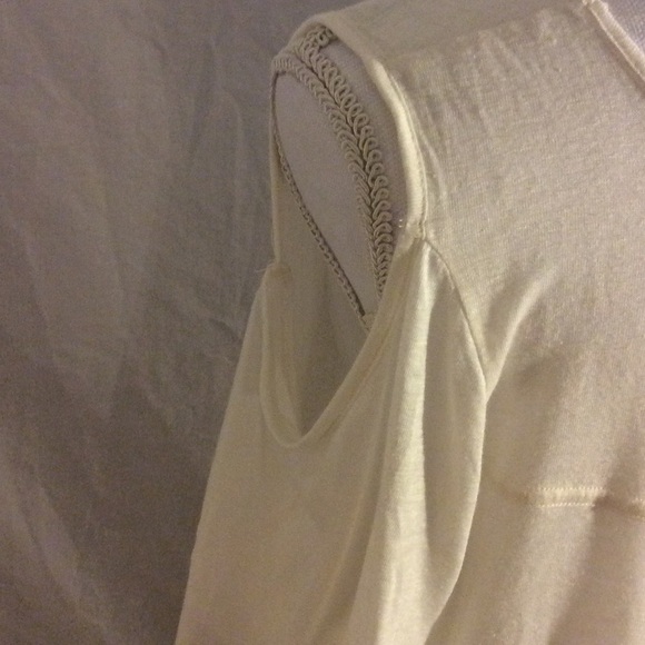 ✅2x Host Pick✅ Free People Cold Shoulder Top, Size Small - Picture 3 of 7